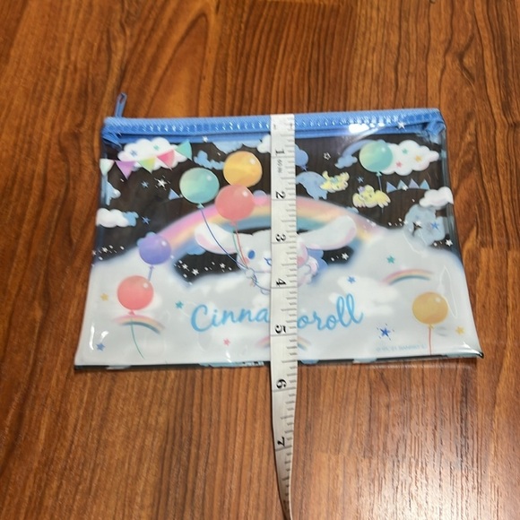 Sanrio Bundle of 3 Zippered Pouches Cinnamon Roll & Assorted Characters - Picture 9 of 12